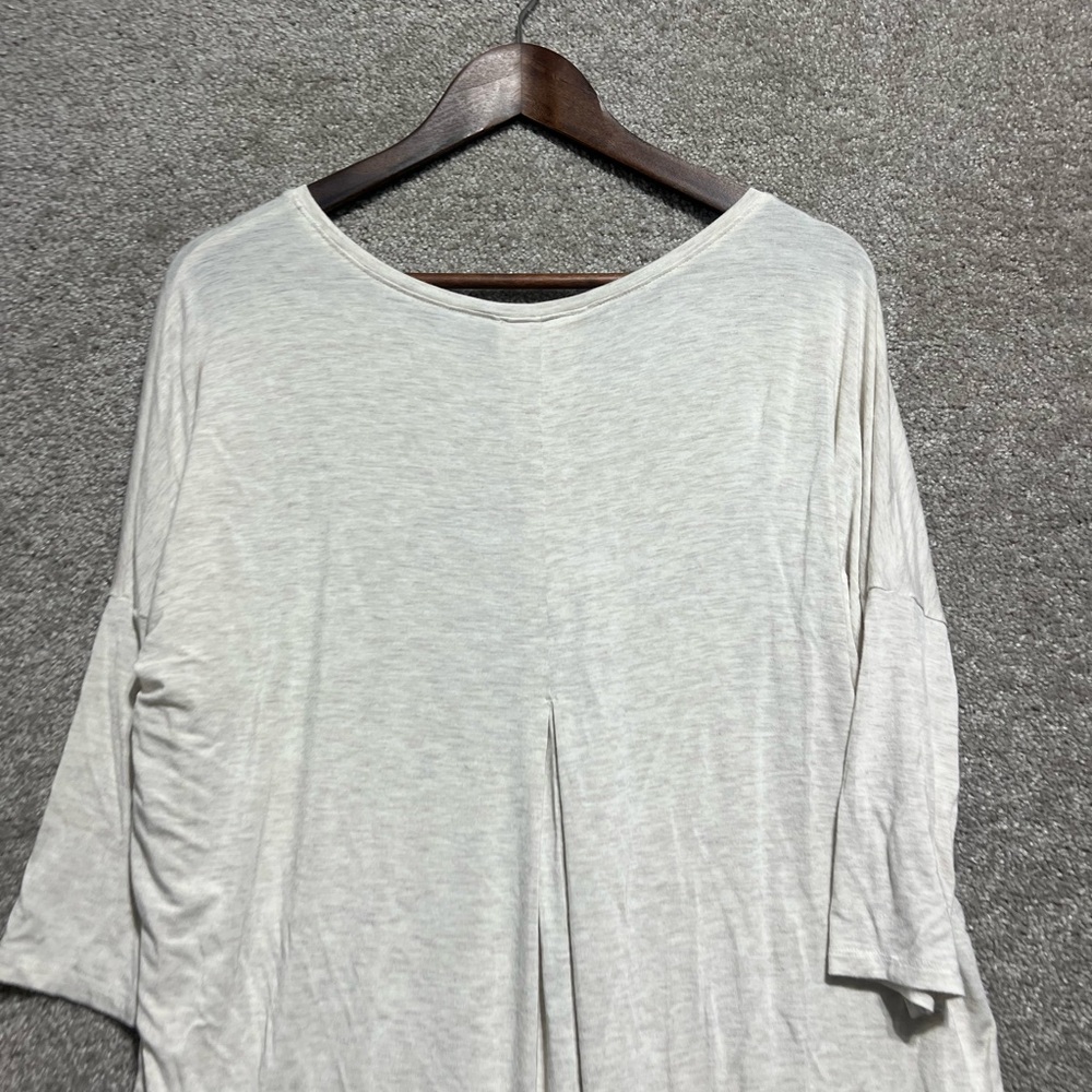 Floreat Anthropology Woman’s Oversized Knit Tee Shirt Blouse Tunic Size Small - Picture 8 of 9